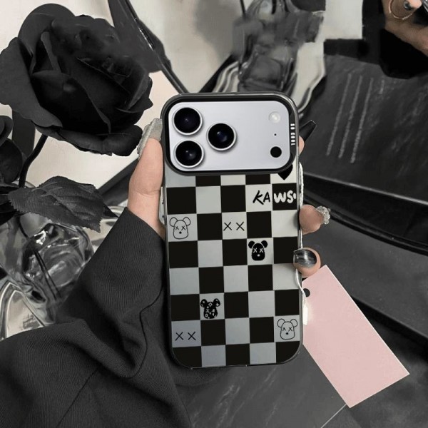 Kaws カウズハイブランドiphone Air 16e 14 17 Pro Max 15 PlusケースカバーブランドiPhone  16プロマックス15 14 17 Air スマホカバー激安アイフォン17/air/15/14 13pro 12 16+ケースブランド 手触り良い 男女兼用iPhone  Air 15 14 16 17pro maxケースカバー