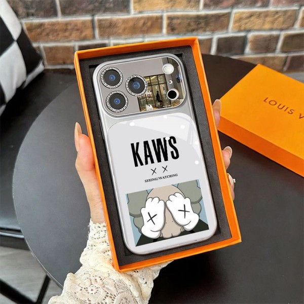 Kaws カウズ アイフォン18/Air/16プロ マックス/15 17 プロ/16カバー 落下防止 耐衝撃のiPhone 18pro max Air 17pro 16e 15 pro max 17eスマホケースブランドiPhone 16プロマックス15 18 17 Air スマホカバー激安男女兼用iPhone  18 Air 15 14 16 17pro maxケースカバー