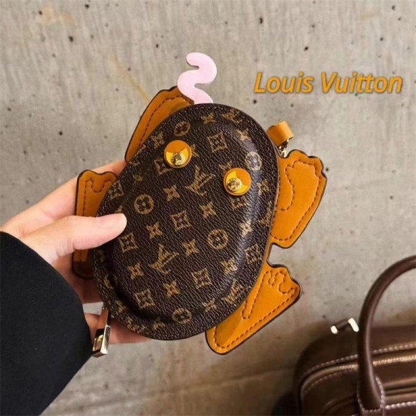 Lv ルイヴィトン エアーポッズ 第四世代ケース 便利 カラビナ付き 第3世代 airpods 4/pro2 ケース ハイブランド 落下防止軽量 エアーポッズ 4/プロ2/3カバー 紛失防止airpods 4 pro2ケース シリコン