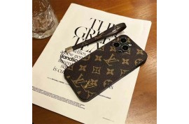 LV シャネル YSLアイフォン16 Galaxy s25 z flip fold6 カバーディオールソックス