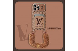 ルイヴィトンiphone 17Pro セリーヌスマホカバー ブランドアグ靴下 流行り