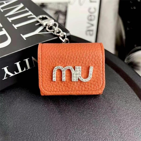 ミュウミュウ MiuMiuブランド Airpods 4/3/Pro2ケース 保護 エアーポッズ 第四世代ケース 便利 カラビナ付き軽量 エアーポッズ 4/プロ2/3カバー 紛失防止ブランド Airpods Pro2/3 4メンズ レディース
