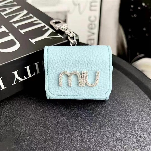 ミュウミュウ MiuMiuブランド Airpods 4/3/Pro2ケース 保護 エアーポッズ 第四世代ケース 便利 カラビナ付き軽量 エアーポッズ 4/プロ2/3カバー 紛失防止ブランド Airpods Pro2/3 4メンズ レディース