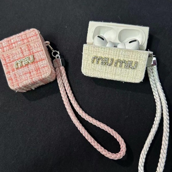 ミュウミュウ MiuMiu エアーポッズ 第四世代ケース 便利 カラビナ付き軽量 エアーポッズ プロ3/4/プロ2/3カバー 紛失防止airpods Pro3 4 pro2ケース シリコンairpods Pro3/pro2/4 3ケース ストラップ付き