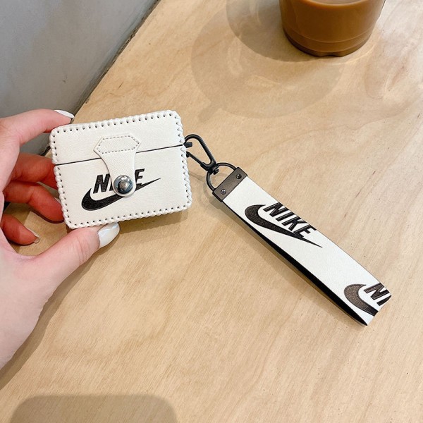 Nike ナイキブランド Airpods Pro2 /3ケース 保護 エアーポッズ プロ2ケース 便利 カラビナ付き軽量 エアーポッズ プロ2/3 カバー 紛失防止airpods pro2/3 3ケース ストラップ付き