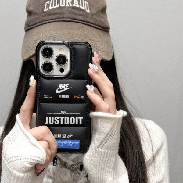 Nike ナイキアイフォンAir /16プロ マックス/15 17 プロ/16カバー 落下防止耐衝撃のiPhone Air 17pro 16e 15 pro max 17eスマホケースブランドiPhone  16プロマックス15 14 17 Air スマホカバー激安男女兼用iPhone  Air 15 14 16 17pro maxケースカバー