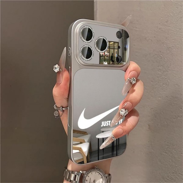 Nike ナイキアイフォンAir /16プロ マックス/15 17 プロ/16カバー 落下防止耐衝撃のiPhone Air 17pro 16e 15 pro max 17eスマホケースアイフォン17/17e/15/14 13pro 12 16+ケースブランド 手触り良い アップル 15+ 14pro 16e 17eブランドスマホカバー薄型オシャレ