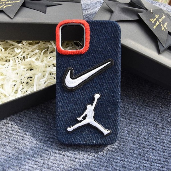 Nike ナイキアイフォン18pro 17 air 16 pro max 15 plus 14pro 16e ブランドケースハイブランドiphone 17e 16e 18 17 Pro Max 15 PlusケースカバーブランドiPhone 16プロマックス15 18 17 Air スマホカバー激安男女兼用iPhone  18 Air 15 14 16 17pro maxケースカバー