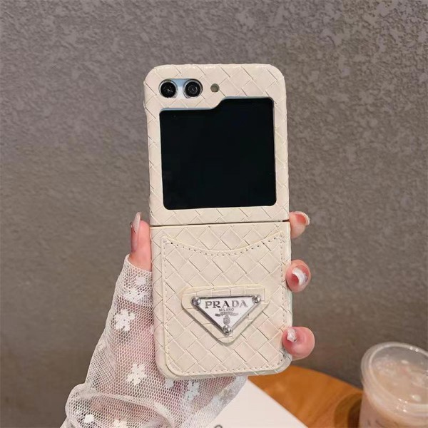 Prada プラダかわいいGalaxy Z flip 6 5 4ケース 耐衝撃レザーGalaxy Z Flip5 4スマホケース 携帯カバーギャラクシー Z Fold5/Fold4ケース ビジネス 高品質 メンズ Galaxy z fold5 4ブランドスマホケース 