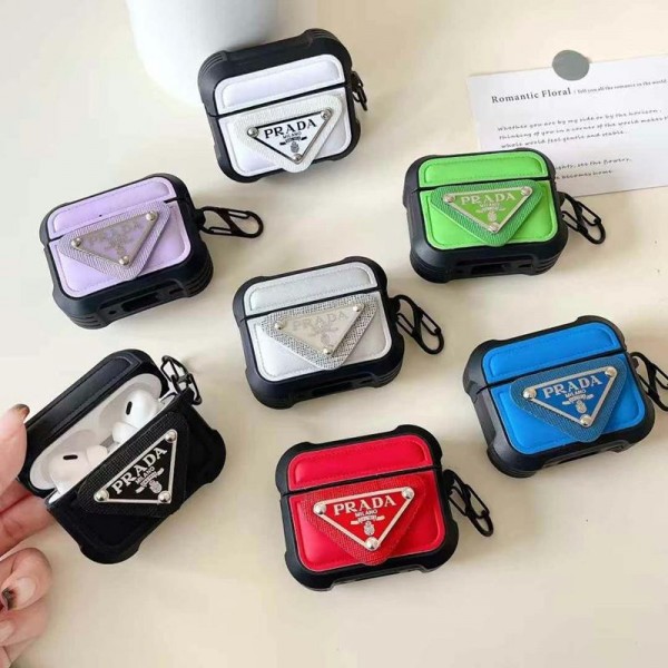 Prada プラダブランド Airpods 4/3/Pro2ケース 保護 エアーポッズ 第四世代ケース 便利 カラビナ付き軽量 エアーポッズ 4/プロ2/3カバー 紛失防止airpods 4 pro2ケース シリコン