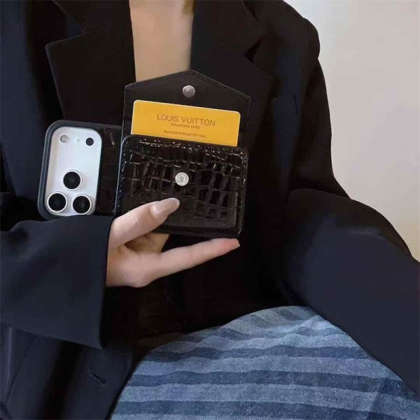 Prada プラダアイフォン 16プロ マックス/15 17 プロ/16カバー 落下防止ブランドiPhone  16プロマックス15 14 17 air スマホカバー激安アイフォン17 air/15/14 13pro 12 16+ケースブランド 手触り良い 男女兼用iPhone 15 14 16 17pro max airケースカバー