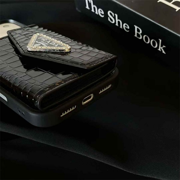 Prada プラダアイフォン 16プロ マックス/15 17 プロ/16カバー 落下防止ブランドiPhone  16プロマックス15 14 17 air スマホカバー激安アイフォン17 air/15/14 13pro 12 16+ケースブランド 手触り良い 男女兼用iPhone 15 14 16 17pro max airケースカバー