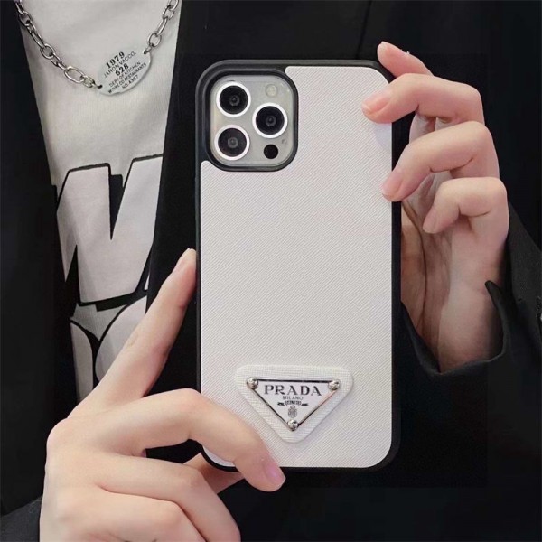 Prada プラダアイフォン17 air 16 pro max 15 plus 14pro 16e ブランドケースハイブランドiphone Air 16e 14 17 Pro Max 15 Plusケースカバーアイフォン17/air/15/14 13pro 12 16+ケースブランド 手触り良い アップル 15+ 14pro 16e 17ブランドスマホカバー薄型オシャレ