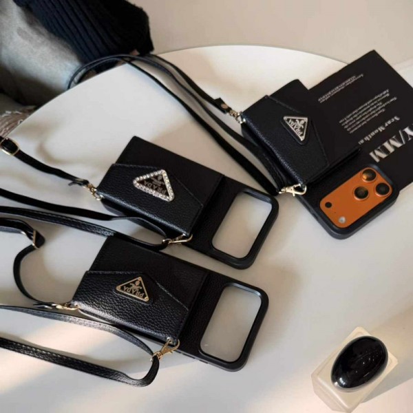 Prada プラダアイフォン17 air 16 pro max 15 plus 14pro 16e ブランドケース耐衝撃のiPhone Air 17pro 16e 15 pro max 17eスマホケースブランドiPhone  16プロマックス15 14 17 Air スマホカバー激安アップル 15+ 14pro 16e 17eブランドスマホカバー薄型オシャレ