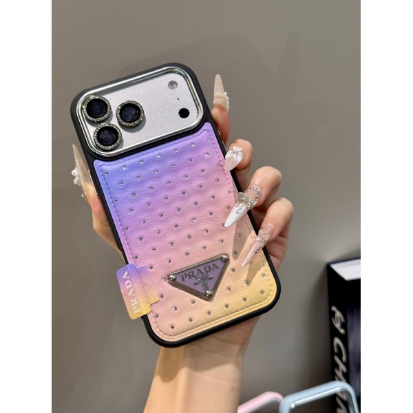 Prada プラダ耐衝撃のiPhone 18pro max Air 17pro 16e 15 pro max 17eスマホケースブランドiPhone 16プロマックス15 18 17 Air スマホカバー激安アイフォン18pro max/17/17e/15/14 13pro 16+ケースブランド 手触り良い アップル 18 15+ 14pro 16e 17eブランドスマホカバー薄型オシャレ