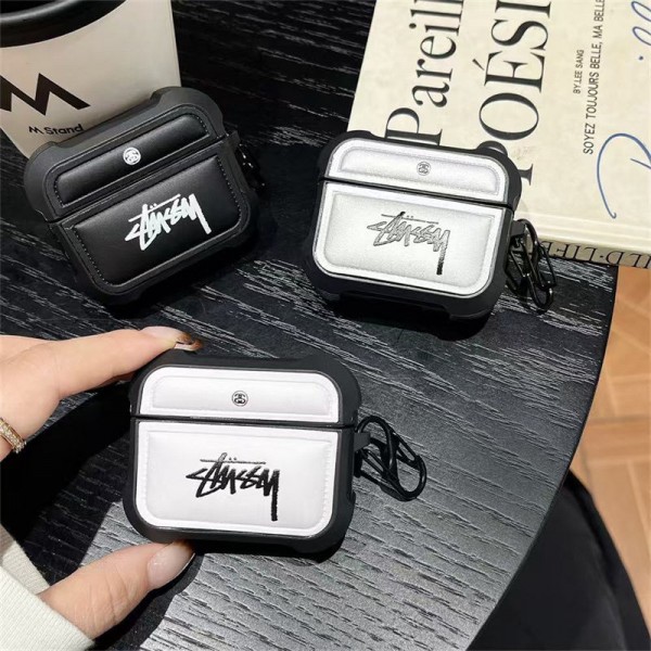 Stussy ステューシーブランド Airpods 4/3/Pro2ケース 保護 エアーポッズ 第四世代ケース 便利 カラビナ付きairpods 4 pro2ケース シリコンairpods pro2/4 3ケース ストラップ付き