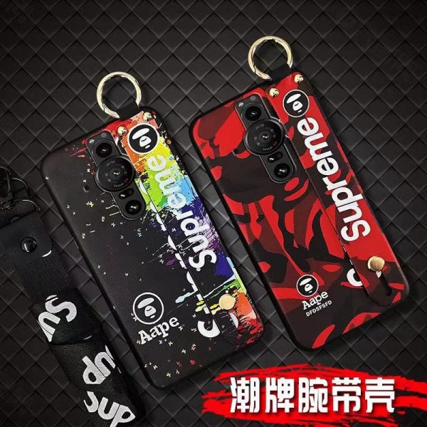 Supreme シュプリームXperia 10 V/1 IVギャラクシーs23 s22 s21ケース ブランドエクスペリア1 V激安ブランドアイホン14 15カバー レディース バッグ型 ブランドiphone15ケースギャラクシーs23 ultraカバー ファッションブランドXperia 1/5/10iii IVケース 韓国風