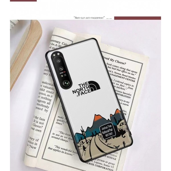 THE NORTH FACE ザ・ノース・フェイス Xperia 10 V 1 IVギャラクシーs23 s22 s24ケース ブランドモノグラム Xperia 1 V SO-51D iphone16 15 plusケースブランドiphone15ケースギャラクシーs23 ultraカバー ファッションXperia 5 IV III 1 10 Vスマホケース 激安
