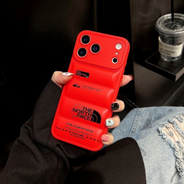 ザノースフェイス THE NORTH FACEアイフォン17 air 16 pro max 15 plus 14pro 16e ブランドケースハイブランドiphone 17e 16e 14 17 Pro Max 15 PlusケースカバーアイフォンAir /16プロ マックス/15 17 プロ/16カバー 落下防止耐衝撃のiPhone Air 17pro 16e 15 pro max 17eスマホケース