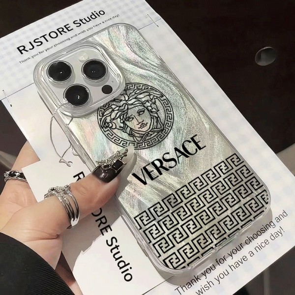 Versace ヴェルサーチェアイフォン18pro 17 air 16 pro max 15 plus 14pro 16e ブランドケースハイブランドiphone 17e 16e 18 17 Pro Max 15 PlusケースカバーブランドiPhone 16プロマックス15 18 17 Air スマホカバー激安男女兼用iPhone  18 Air 15 14 16 17pro maxケースカバー