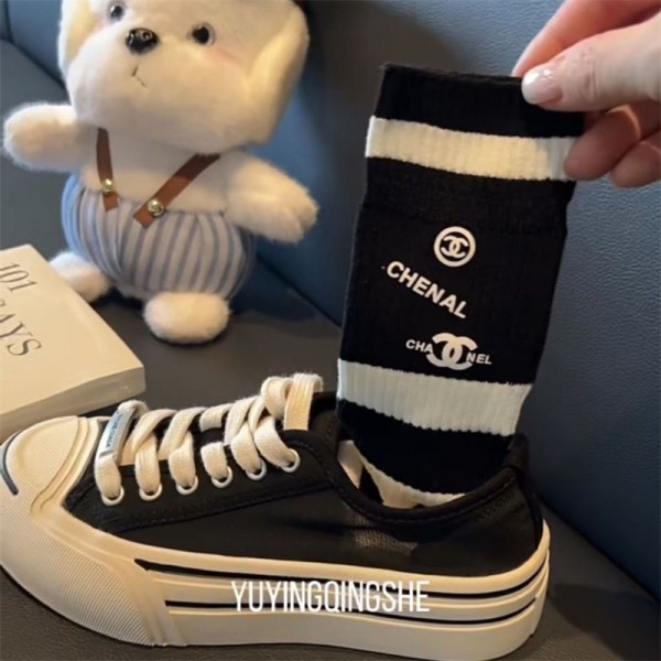 Chanel シャネルソックス ブランド スポーツ コピーパロディ靴下 韓国 安い韓国 冷えとりくつした  保温 ルームソックス ブランド通販