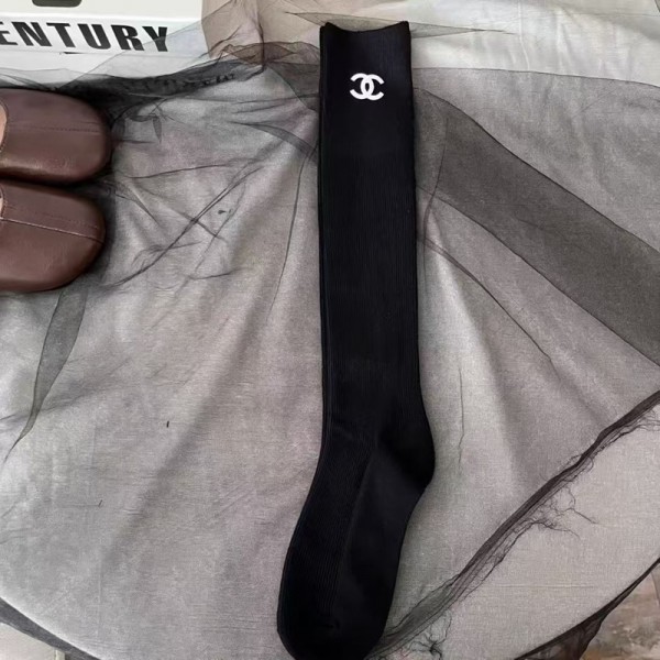 Chanel シャネルブランド靴下 偽物ハイソックス ブランド スポーツ コピーパロディ靴下 韓国 安いブランド激安靴下メンズレディーススーパーコピー
