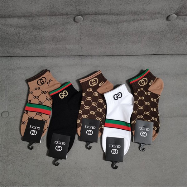 Gucci グッチ激安 ソックス ブランド フットカバー スニーカーインハイブランド 涼しい ムレない おしゃれ 綿 春夏秋 靴下夏 綿 薄手 通気性 おしゃれ スポーツ くつしたパロディ靴下 韓国 安い
