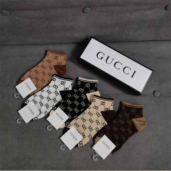 Gucci グッチハイブランド 涼しい ムレない おしゃれ 綿 春夏秋 靴下夏 綿 薄手 通気性 おしゃれ スポーツ くつしたパロディ靴下 韓国 安いランニング ゴルフ靴下 吸汗速乾 蒸れない スニーカーソックス