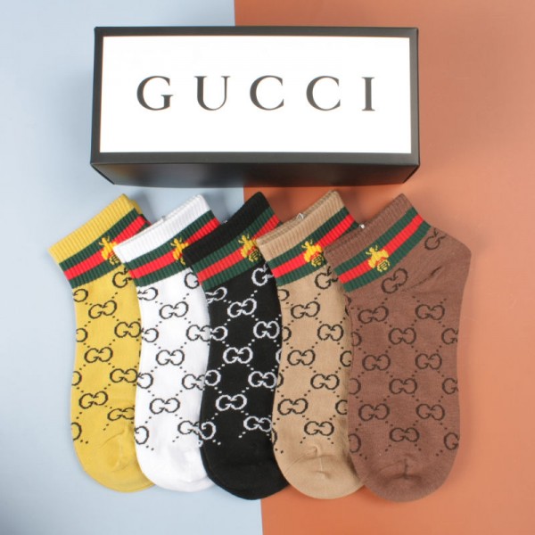 Gucci グッチ韓国ブランド コピー 靴下ハイブランド 涼しい ムレない おしゃれ 綿 春夏秋 靴下夏 綿 薄手 通気性 おしゃれ スポーツ くつしたランニング ゴルフ靴下 吸汗速乾 蒸れない スニーカーソックス
