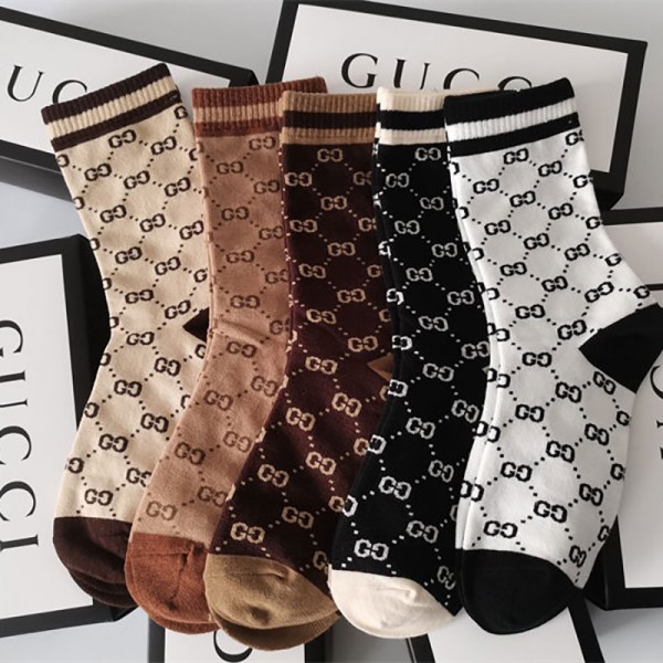 Gucci グッチブランド靴下 偽物ソックス ブランド スポーツ コピーパロディ靴下 韓国 安い冷え性対策グッズ 靴下 ソックス ハイブランド あったかグッズ 