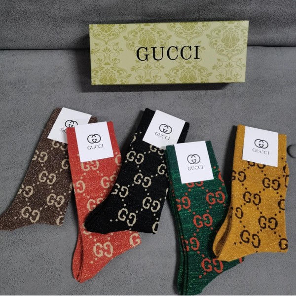Gucci グッチブランド靴下 偽物ハイソックス ブランド おしゃれ コピー 厚手 ソックス 冬秋 韓国 冷えとりくつした 5足セット