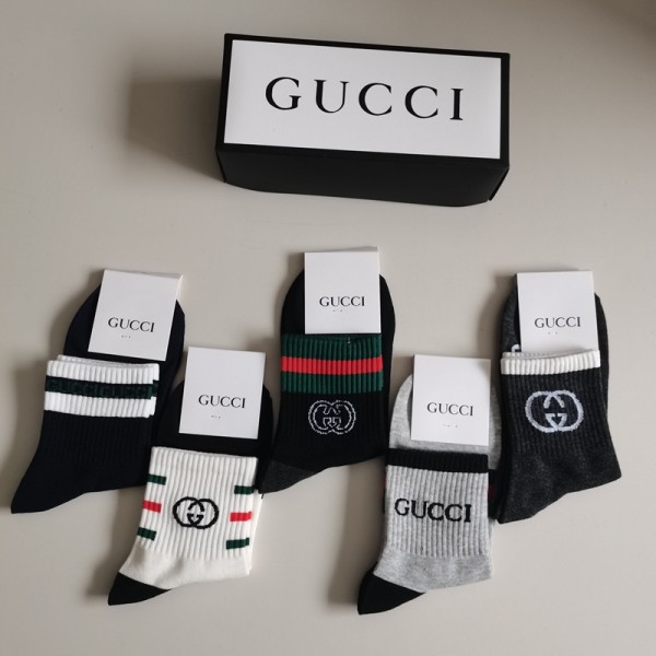Gucci グッチブランド靴下 偽物パロディ靴下 韓国 安い韓国 冷えとりくつした  保温 ルームソックス ブランド通販