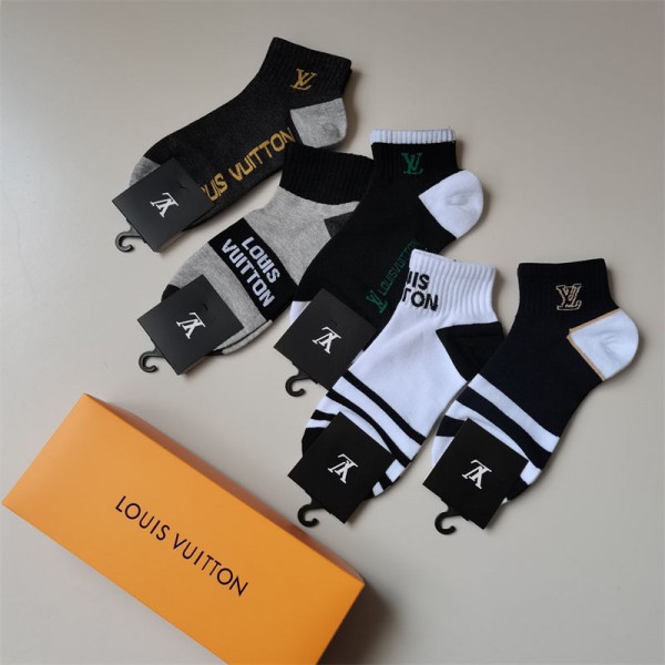 Lv ルイヴィトン韓国ブランド コピー 靴下ハイブランド 涼しい ムレない おしゃれ 綿 春夏秋 靴下夏 綿 薄手 通気性 おしゃれ スポーツ くつしたパロディ靴下 韓国 安い