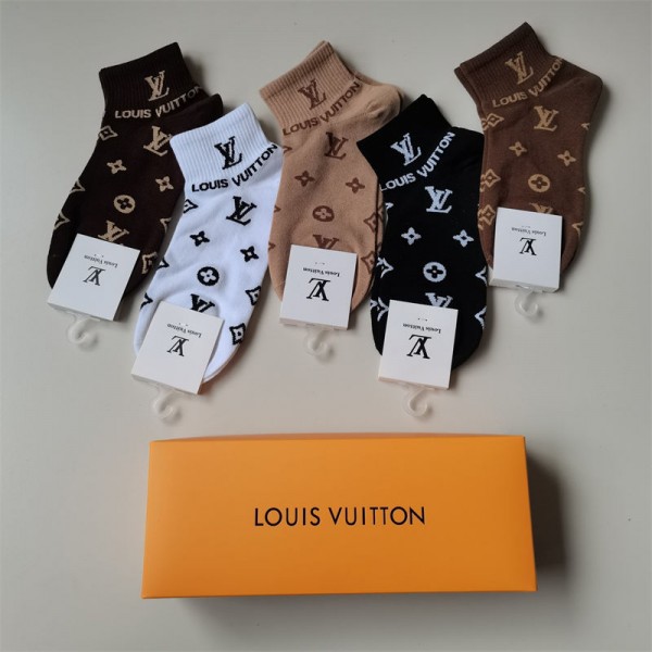 Lv ルイヴィトン激安 ソックス ブランド フットカバー スニーカーインハイブランド 涼しい ムレない おしゃれ 綿 春夏秋 靴下夏 綿 薄手 通気性 おしゃれ スポーツ くつしたランニング ゴルフ靴下 吸汗速乾 蒸れない スニーカーソックス