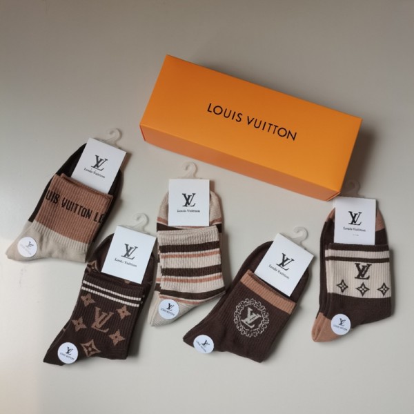 Lv ルイヴィトンパロディ靴下 韓国 安いブランド激安靴下メンズレディーススーパーコピー韓国 冷えとりくつした  保温 ルームソックス ブランド通販