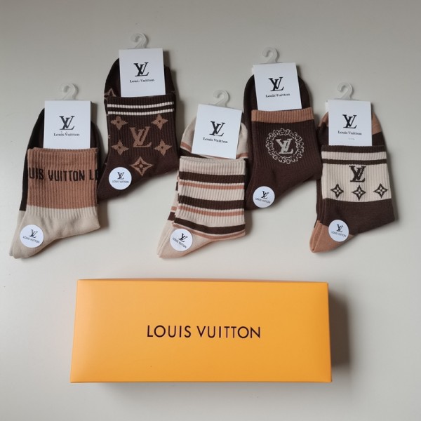 Lv ルイヴィトンパロディ靴下 韓国 安いブランド激安靴下メンズレディーススーパーコピー韓国 冷えとりくつした  保温 ルームソックス ブランド通販