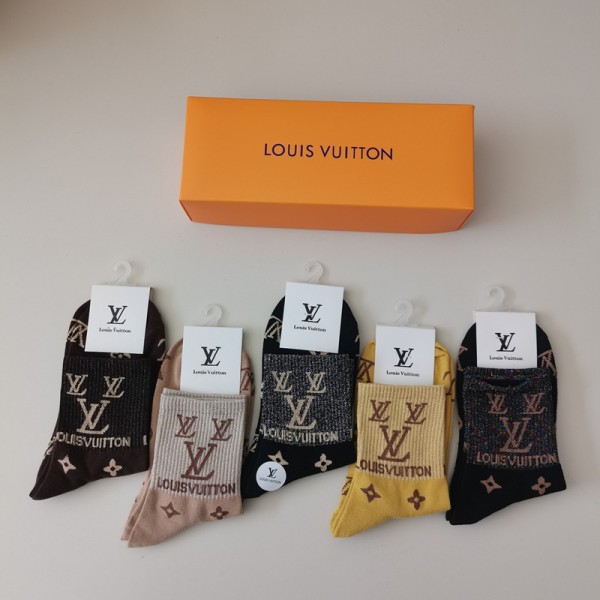 Lv ルイヴィトンブランド靴下 偽物厚手ソックス 冬秋ブランド激安靴下メンズレディーススーパーコピー韓国 冷えとりくつした 