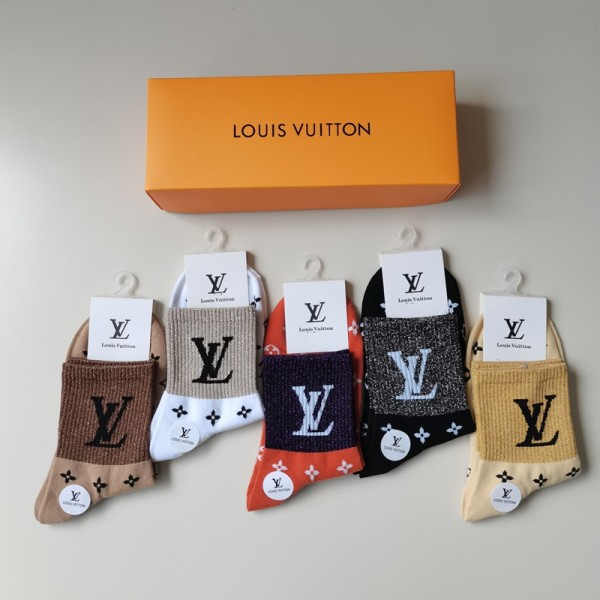 Lv ルイヴィトンブランド靴下 偽物パロディ靴下 韓国 安い厚手ソックス 冬秋 保温 ルームソックス ブランド通販