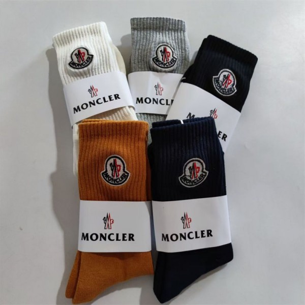 Moncler モンクレールブランド靴下 偽物ソックス ブランド スポーツ コピールームソックス 冬秋ブランド激安靴下メンズレディーススーパーコピー