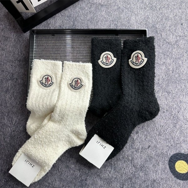 Moncler モンクレールブランド靴下 偽物パロディ靴下 韓国 安い厚手ソックス 冬秋 保温 ルームソックス ブランド通販