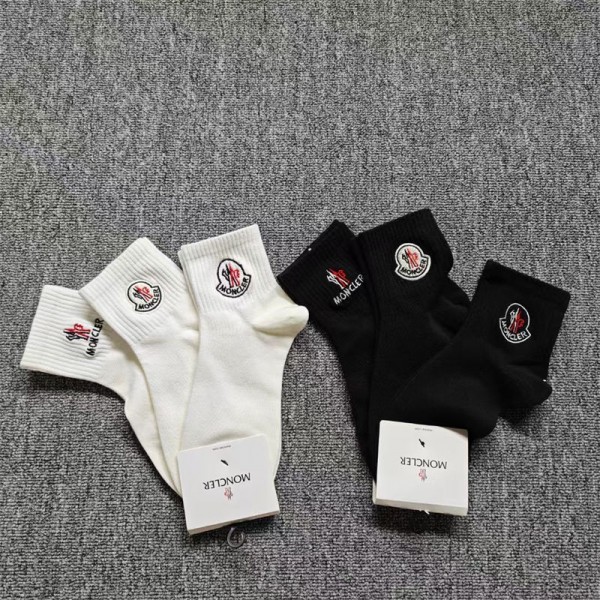 Moncler モンクレール韓国ブランド コピー 靴下激安 ソックス ブランド フットカバー スニーカーイン 3足セット ハイブランド 涼しい ムレない おしゃれ 綿 春夏秋 靴下夏 綿 薄手 通気性 おしゃれ スポーツ くつした Moncler モンクレール韓国ブランド コピー 靴下激安 ソックス ブランド フットカバー スニーカーイン 3足セット ハイブランド 涼しい ムレない おしゃれ 綿 春夏秋 靴下夏 綿 薄手 通気性 おしゃれ スポーツ くつした
