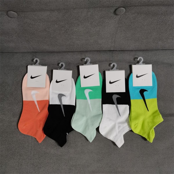 Nike ナイキ韓国ブランド コピー 靴下ハイブランド 涼しい ムレない おしゃれ 綿 春夏秋 靴下夏 綿 薄手 通気性 おしゃれ スポーツ くつしたパロディ靴下 韓国 安い