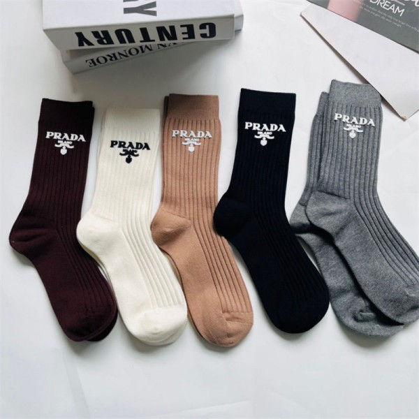 Prada プラダブランド靴下 偽物ソックス ブランド スポーツ コピー厚手ソックス 冬秋ブランド激安靴下メンズレディーススーパーコピー
