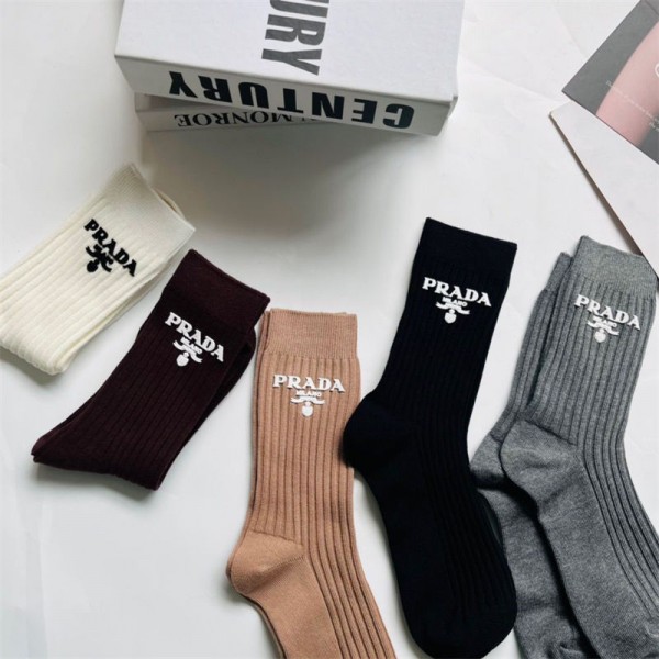Prada プラダブランド靴下 偽物ソックス ブランド スポーツ コピー厚手ソックス 冬秋ブランド激安靴下メンズレディーススーパーコピー