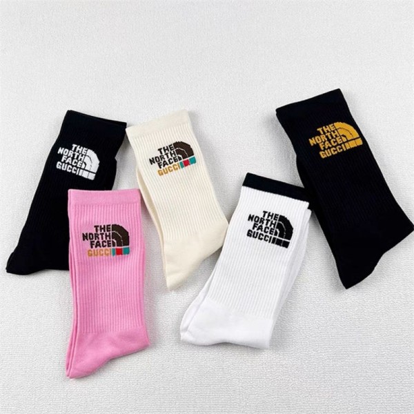 ザノースフェイス THE NORTH FACEソックス ブランド スポーツ コピーブランド激安靴下メンズレディーススーパーコピー韓国 冷えとりくつした 冷え性対策グッズ 靴下 ソックス ハイブランド あったかグッズ 