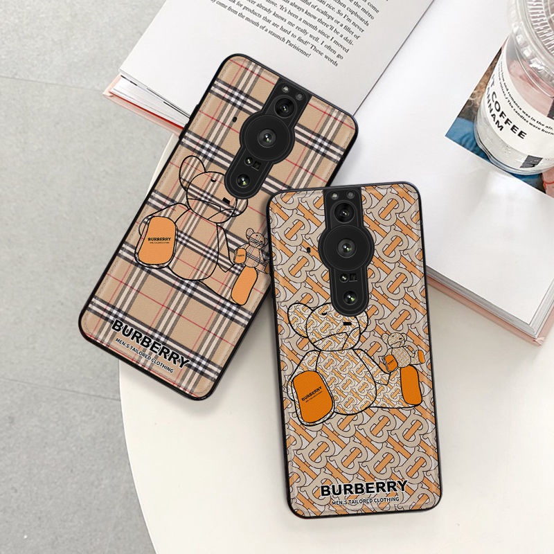 BURBERRY エクスペリア1 10 v/5iv携帯カバー