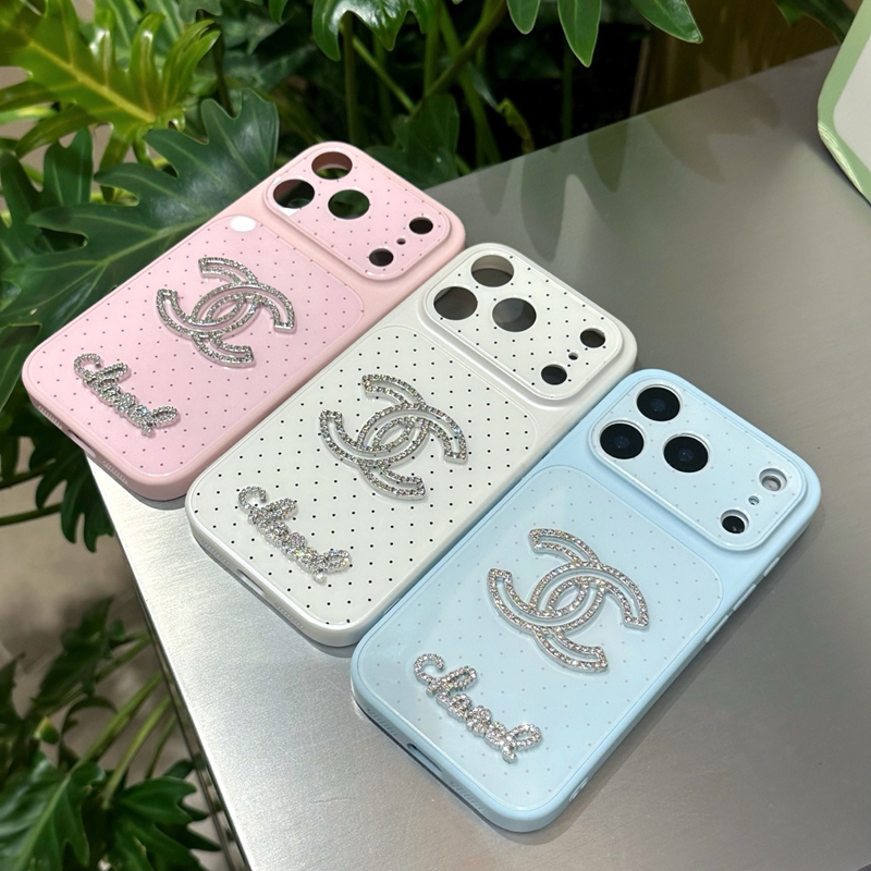 シャネルiPhone 17pro 16e 15 pro max ケース