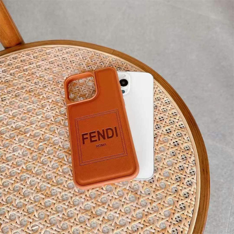 Fendi 男女兼用iPhone 15 14 16 pro maxケース