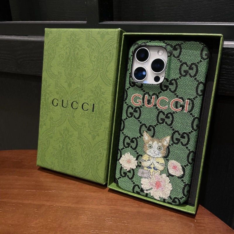 Gucci アップル 15+ 14pro 16eブランドスマホカバー