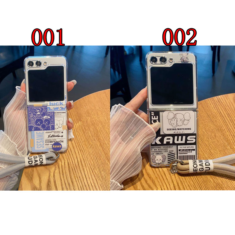 カウズ Samsung Z flip 7 6 5 4スマホカバー 流行り